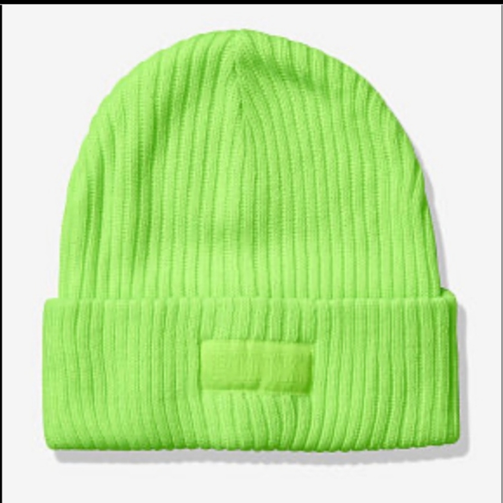 PINK VS beanie